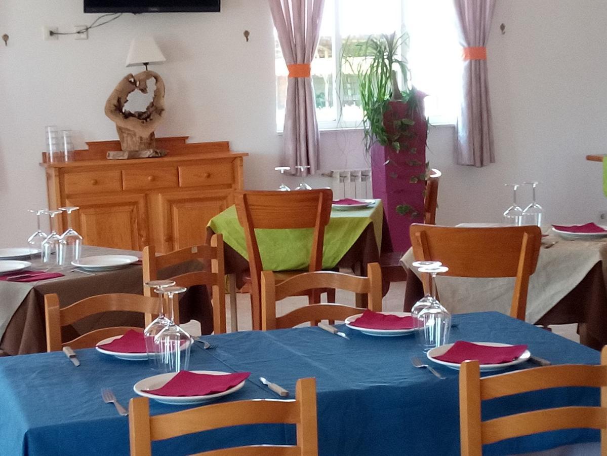 Hostal El Tropezon Matallana de Valmadrigal Exteriér fotografie