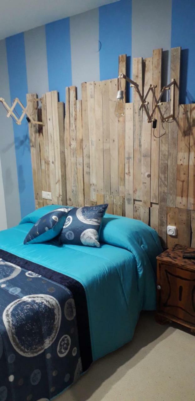 Hostal El Tropezon Matallana de Valmadrigal Exteriér fotografie