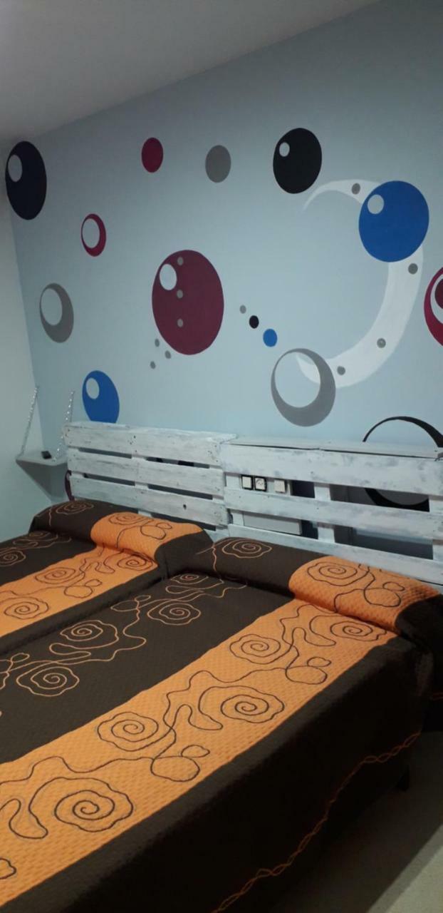 Hostal El Tropezon Matallana de Valmadrigal Exteriér fotografie